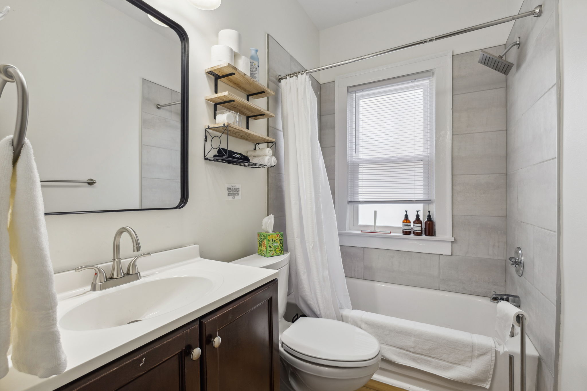 Full bathroom